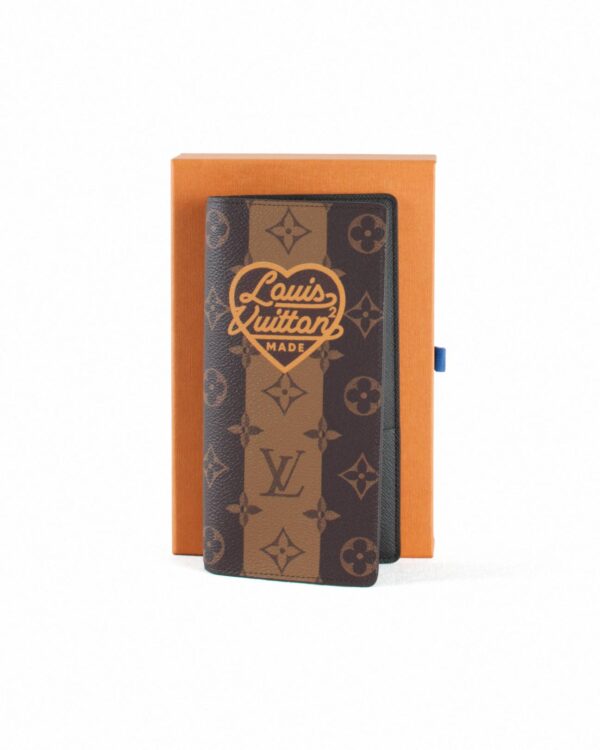 Louis Vuitton Brown, Tan Canvas Print x Nigo Wallet Sz 19cm